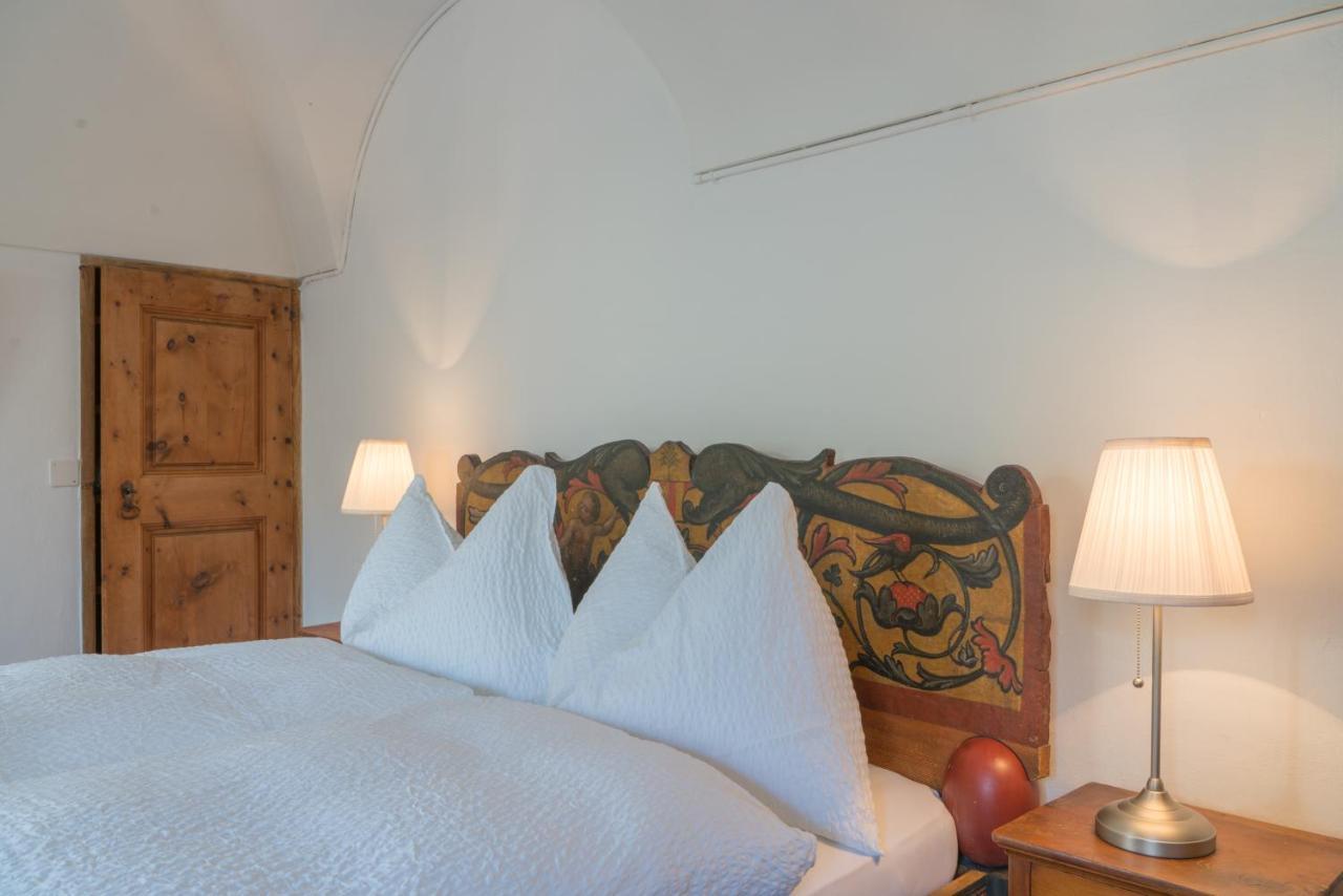 Hotel Palazzo Salis Soglio Kültér fotó